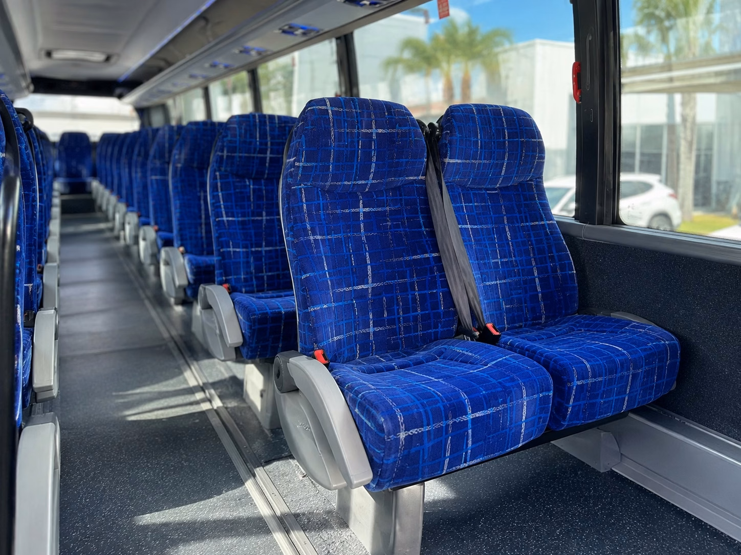 shuttle your wedding guests between salt lake valley hotels and west valley city venues
